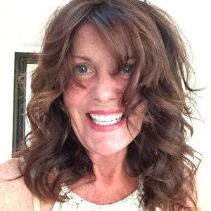 Meet your Posher, Sharee